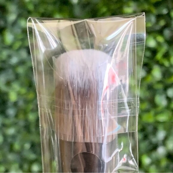 Sephora Pro Foundation Brush 56 | NEW | #56 | BNIB - Picture 7 of 10